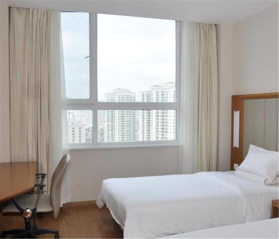 Ji Hotel Xianggang Middle Road Qingdao Esterno foto